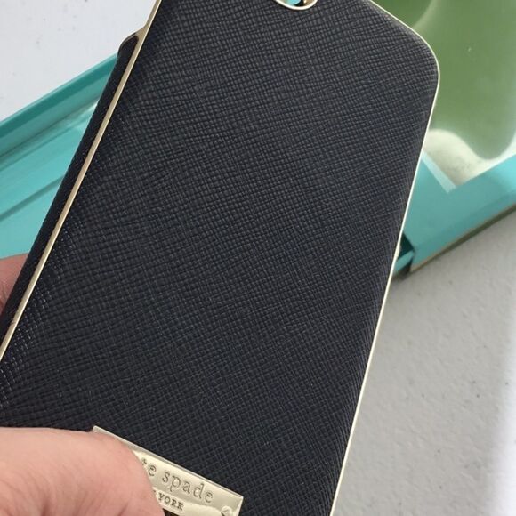 Kate Spade iPhone 6 Saffiano Wrap Case (H) - Picture 6 of 7